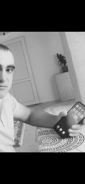  ,   Kamran, 36 ,   ,   