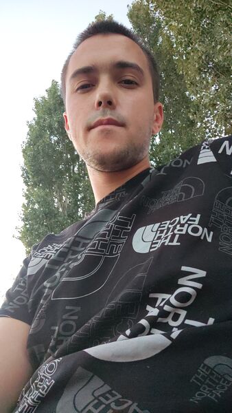  ,   Daniil, 25 ,   ,   , c , 
