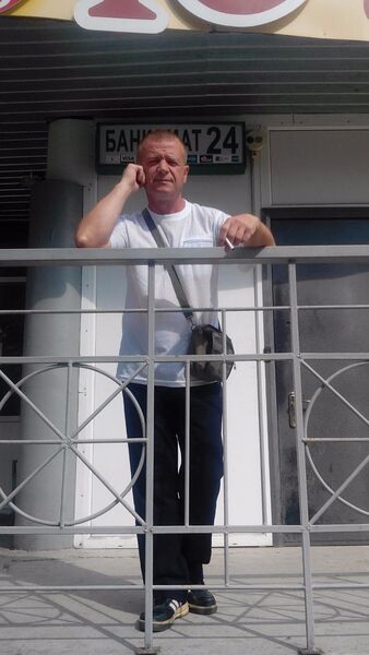  ,   Sasha, 60 ,   ,   