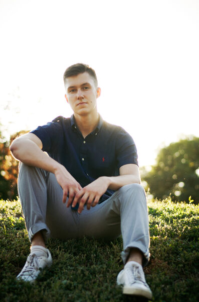  --,   Rus, 24 ,   ,   