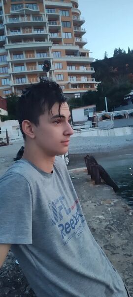  ,   Pavel, 20 ,   ,   