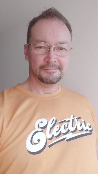  Madrid,   Alexx, 52 ,   ,   , c 