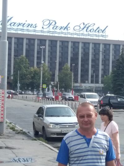  ,   Oleg, 43 ,   