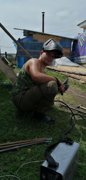  ,   VIKTOR, 35 ,   ,   , c , 