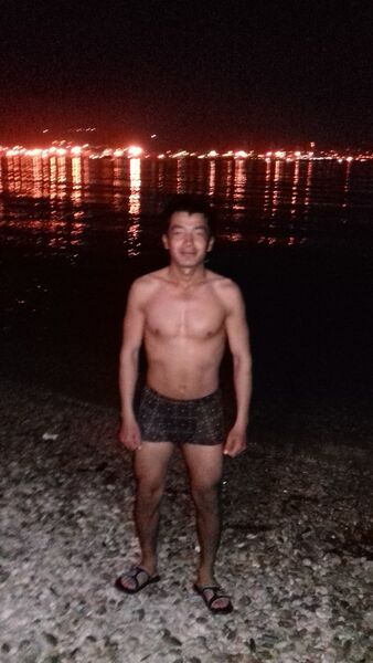 ,   Axror, 28 ,   ,   , c 