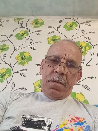  -,   , 62 ,   