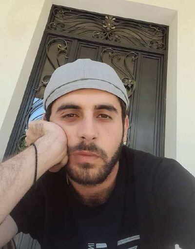  ,   Garik, 37 ,   ,   