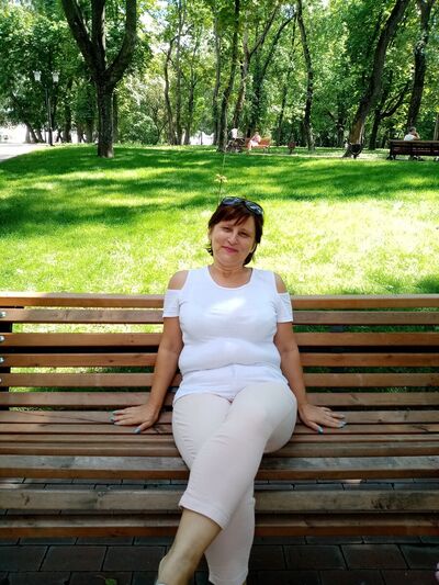  ,   Svetlana, 60 ,  