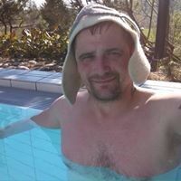  ,   Sergejs, 46 ,   