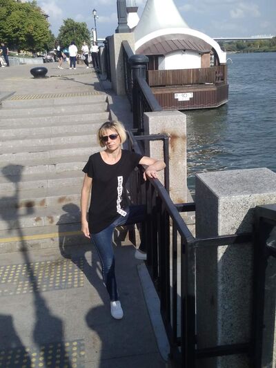  --,   Lana, 50 ,     , c 