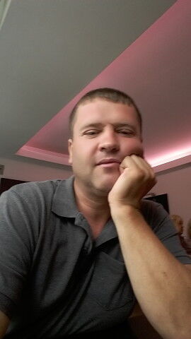  ,   Wladimir, 49 ,   