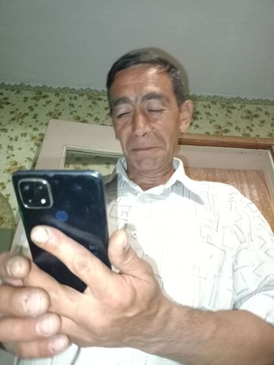  ,   Armen, 45 ,   ,   