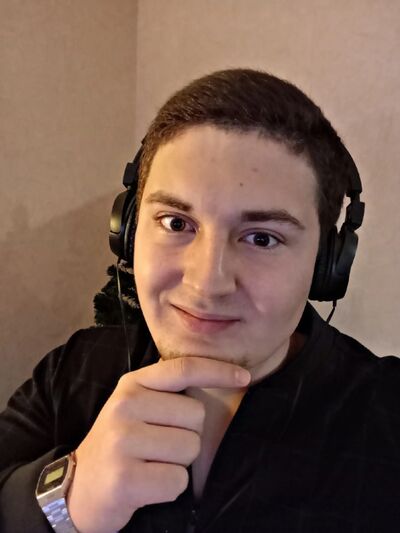  ,   Daniil, 20 ,   ,   