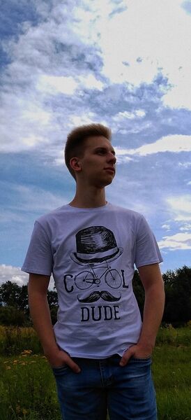  ,   Ruslan, 25 ,   ,   , c 
