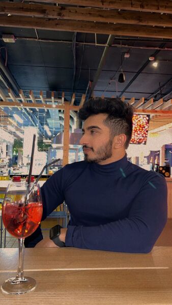  ,   Suhaib, 28 ,   ,   