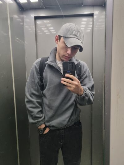  ,   Bek, 25 ,   ,   , c , 