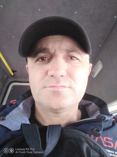  ,   Dima, 48 ,   ,   