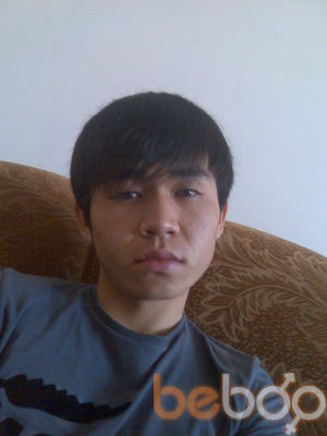  ,   Bek, 32 ,   ,   , c 