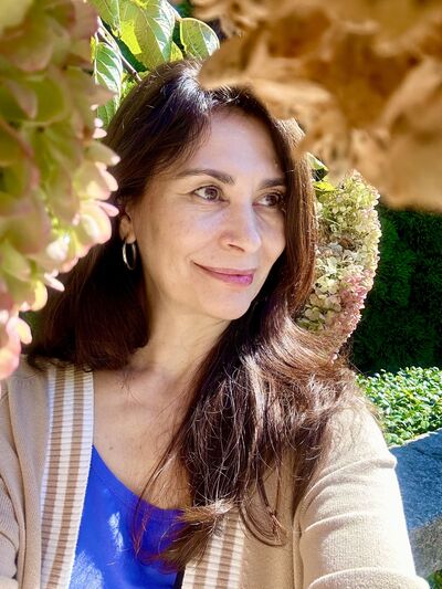  ,   Victoria, 52 ,     , c 