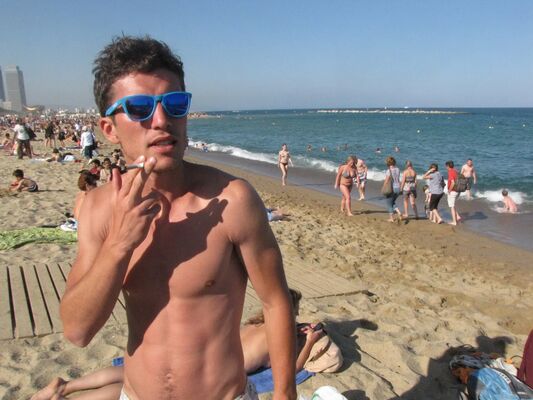  ,   Aleks, 33 ,   ,   