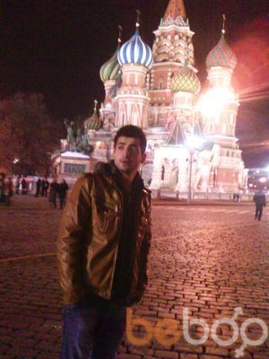  ,   Leo, 34 ,   