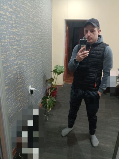  ,   Oleg, 33 ,   ,   