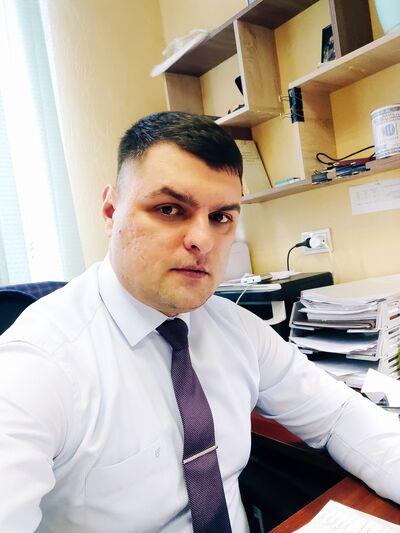 ,   Igor, 33 ,   ,   , c , 