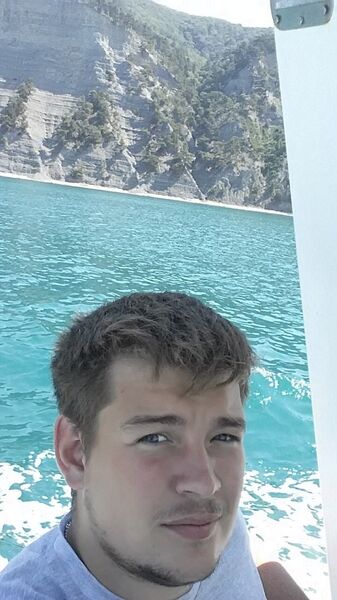  ,   Nezgibaemiy, 32 ,   