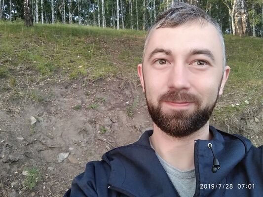  ,   Andrej, 40 ,     , c 
