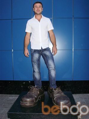  ,   Igor, 38 ,   