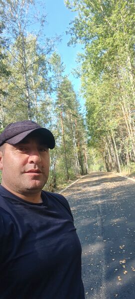  ,   Hovo, 39 ,   ,   
