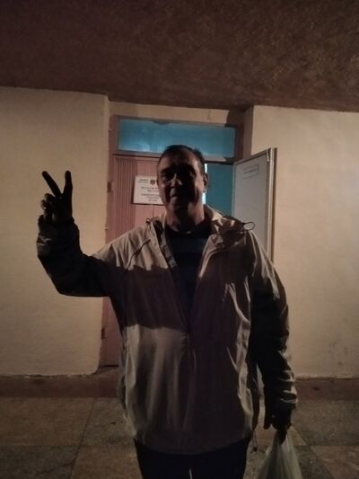  ,   Oleg, 57 ,   ,   
