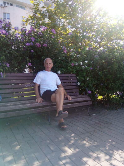  ,   , 82 ,   ,   , c 