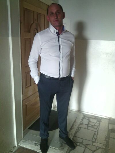  ,   GURU, 46 ,   