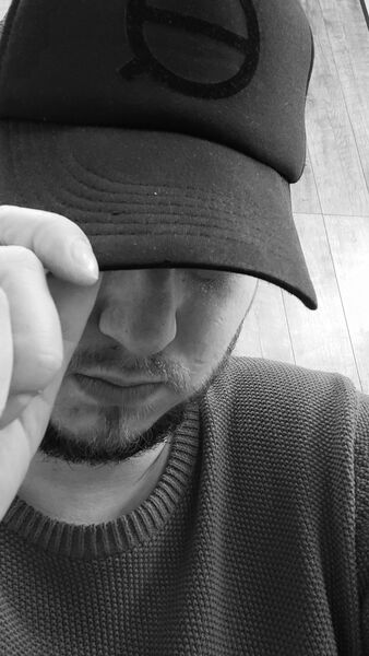  ,   MrFox, 35 ,   ,   , c 