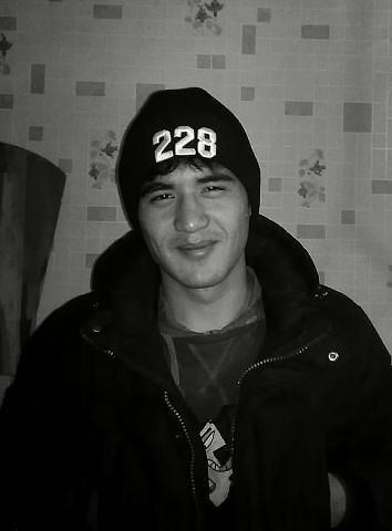  4404692  Saddam, 34 ,    