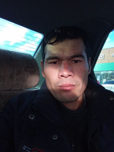  ,   Artur, 36 ,   ,   