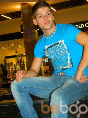  ,   Alex, 35 ,   