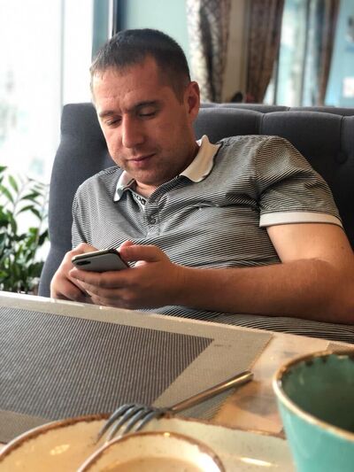  ,   Madr, 35 ,  