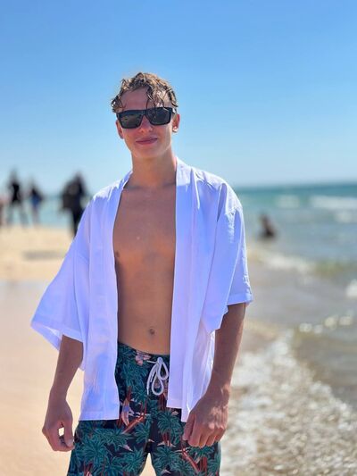  King George,   , 23 ,   ,   