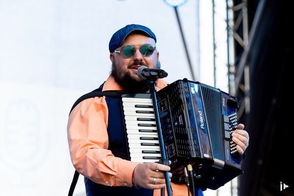  --,   , 35 ,   ,   , c 