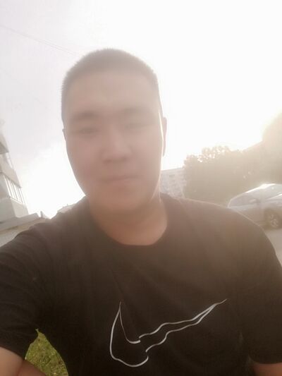  ,   Konstantin, 28 ,   ,   