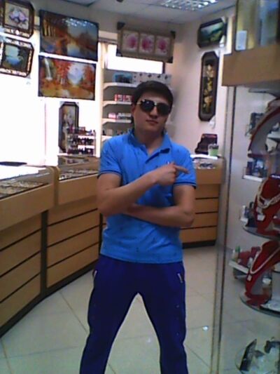  -,   Daniel, 32 ,   ,   , c 