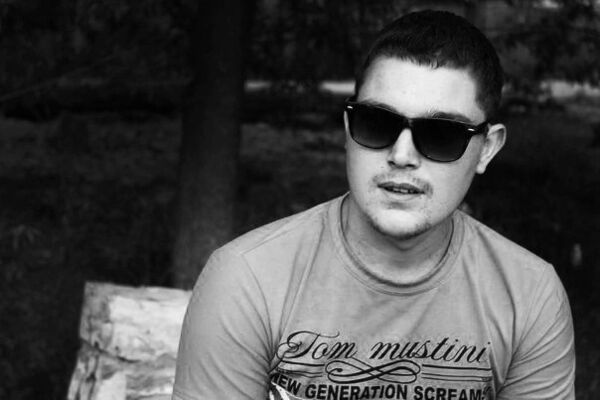  ,   Sergey, 32 ,   ,   