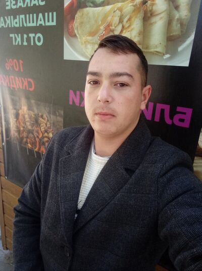  ,   Viktor, 24 ,   c , 