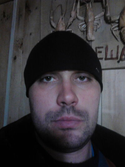  ,   Alex, 38 ,   