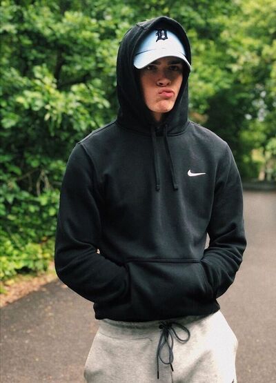  ,   Daniil, 26 ,   ,   