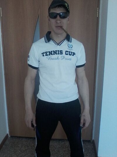  ,   Sergei, 33 ,   ,   , c 