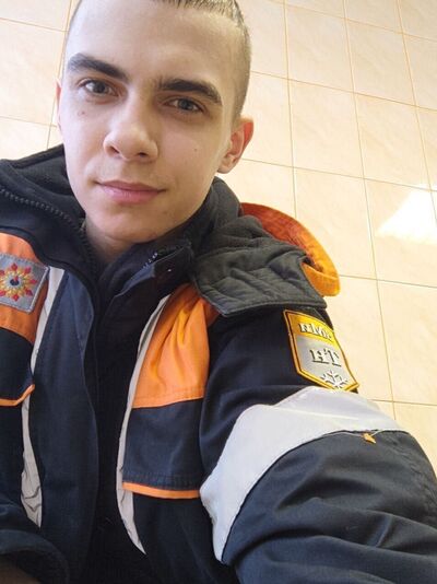  ,   Denis, 21 ,   ,   , c 