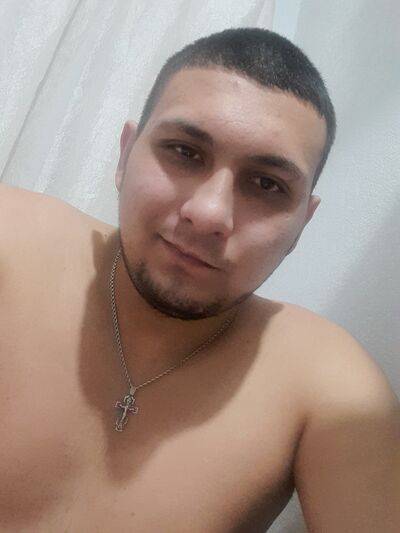  ,   Denis, 25 ,   ,   
